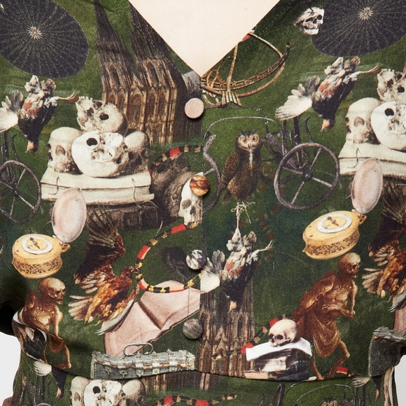 Maleficium Printed Button Up Crop Top - Picture 6 of 7